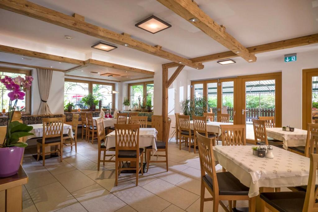 Landhotel Denggerhof マイヤーホーフェン エクステリア 写真