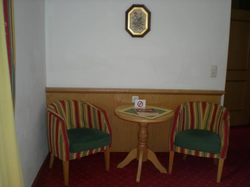 Landhotel Denggerhof マイヤーホーフェン エクステリア 写真